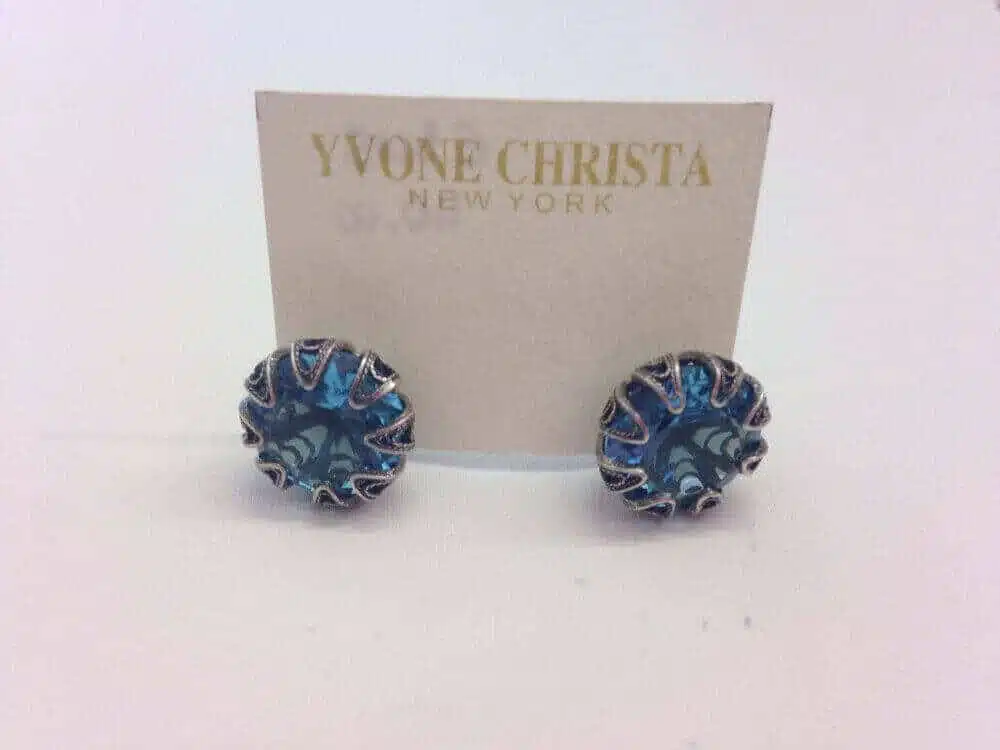 Yvone Christa Large Tulip Post Earring E3015 Orecchini - immagine 2