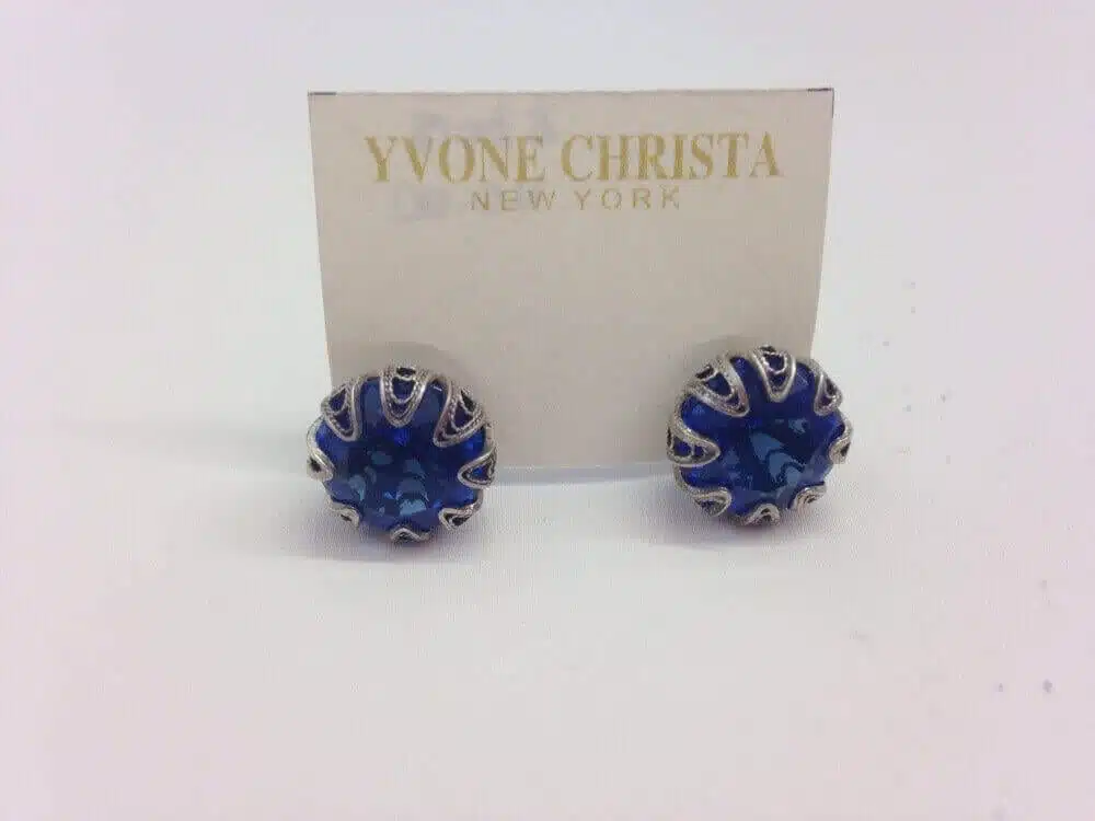 Yvone Christa Large Tulip Post Earring E3015 Orecchini - immagine 4