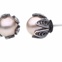 Yvone Christa Mini Tulip Cup Small Earring E235 Orecchini