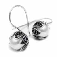 Yvone Christa Medium Tulip Cup Earring E237h Orecchini