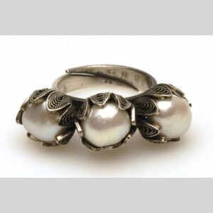 Yvone Christa Large Triple Tulips Rings R563 Anelli Anelli