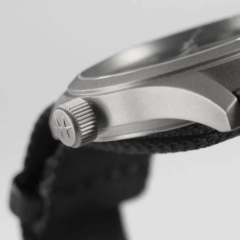 Quartz 33mm H69301430 - immagine 7